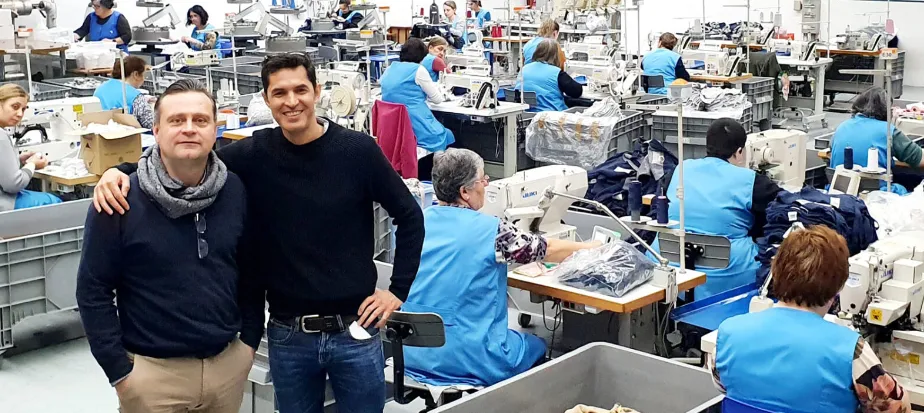 Vad är ett textil sourcing -agent?